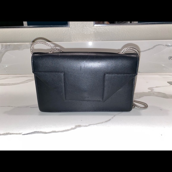 Saint Laurent Betty Handbag - Picture 3 of 9